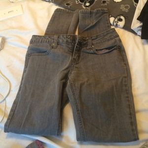 FOREVER 21 GREY SKINNY JEANS
