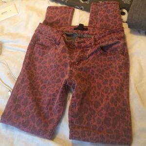 FOREVER 21 SKINNY JEANS