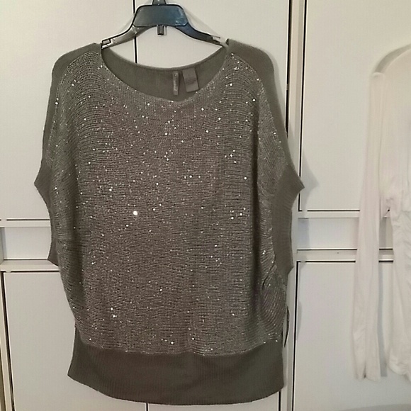 New Directions Weekend Sweaters - New Directions Weekend Gray Sequined front Sweater