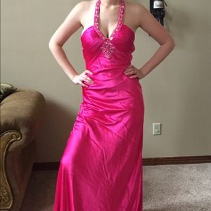 Gorgeous prom dress!