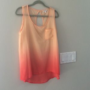 Ombré tank top.
