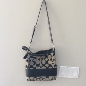 AUTHENTIC COACH PURSE!