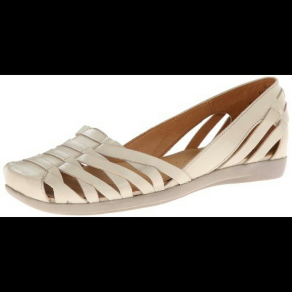 BareTraps Women's Elton Huarache Sandal,Stone,6.5