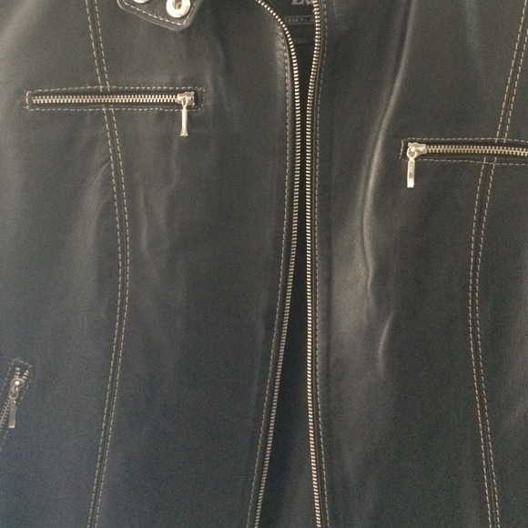 Genuine leather jacket - Picture 4 of 4