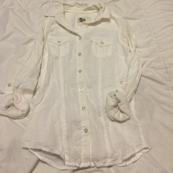 White dress shirt
