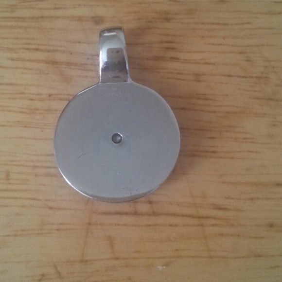 Pendant - Picture 2 of 3