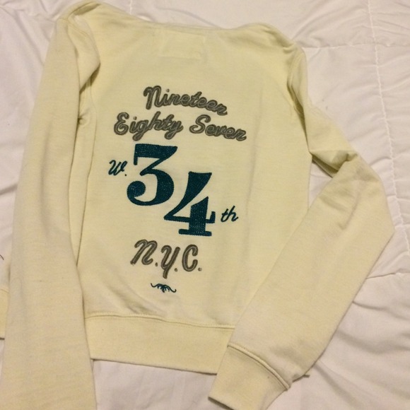 Creme aero hoodie
