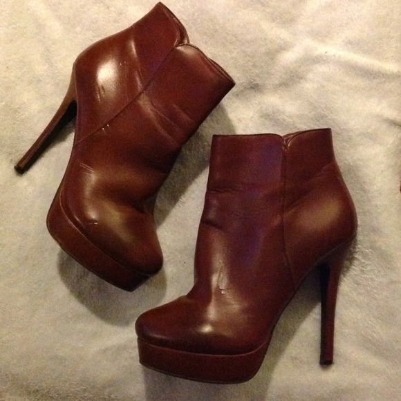 Leather cognac boots