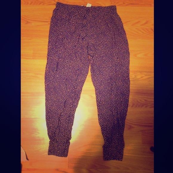 Flower printed jogger capris