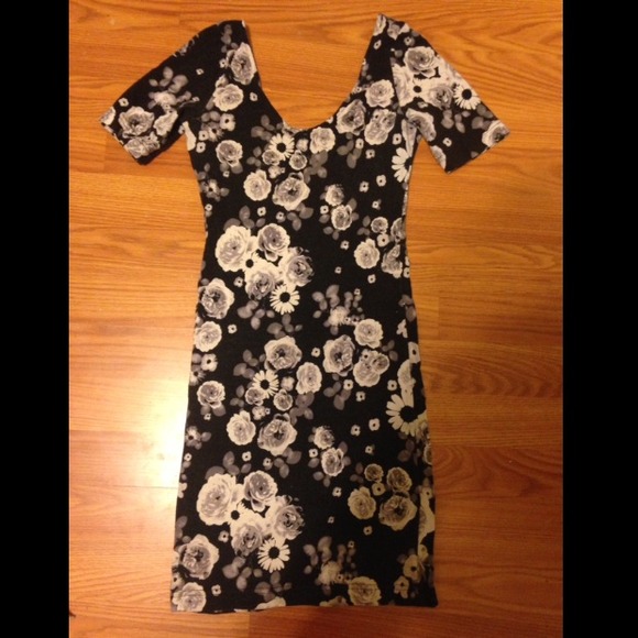 Floral printed dress