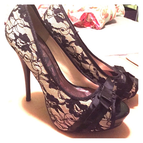 Traffic black and white lace stiletto, peep toe
