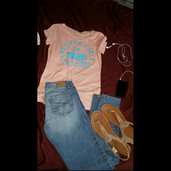 American Eagle Graphic Shirt