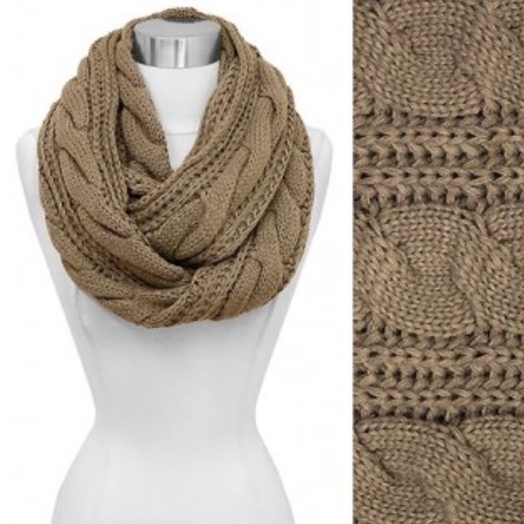 Beige Cable Knit Scarf