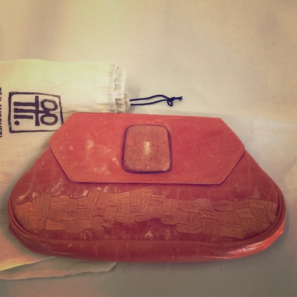 Women's authentic R&Y Augousti clutch/handbag