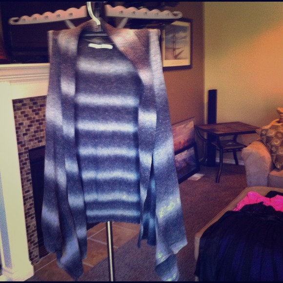 ❌❌SOLD❌❌ Maurice's Super Soft Sweater Vest