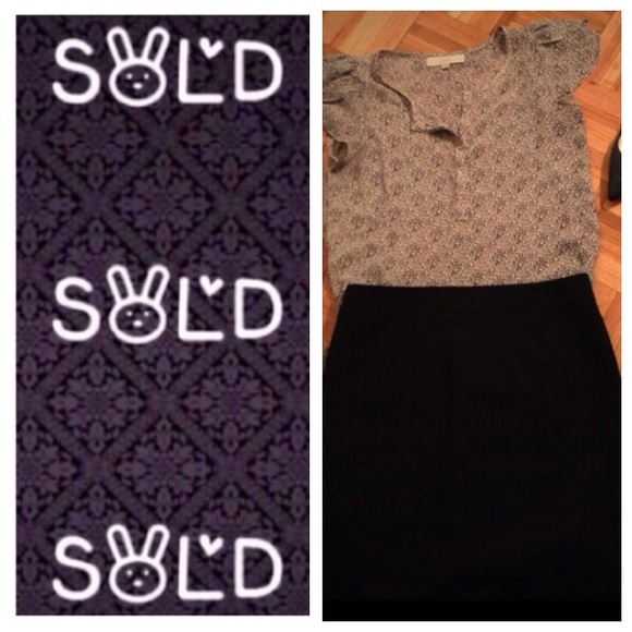 Beautiful loose fitting Dressy blouse