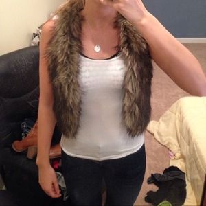 Fur vest