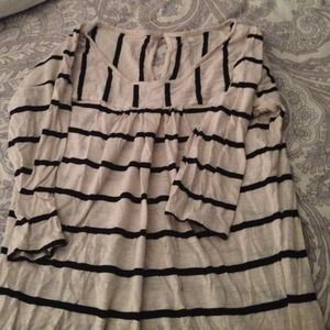 Striped loft 3/4 top