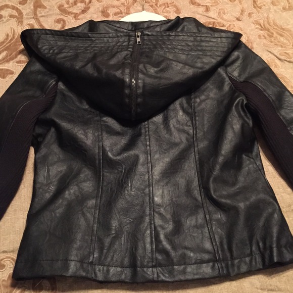 Sold on Tradesy NWOT Romeo & Juliet Couture Vegan - Picture 4 of 4