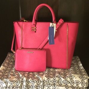 🚫TRADED🚫Gorgeous Pink Rabecca MinkOff handbag