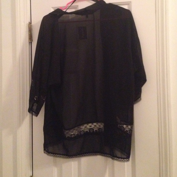 Black flowy boho shawl! - Picture 2 of 3