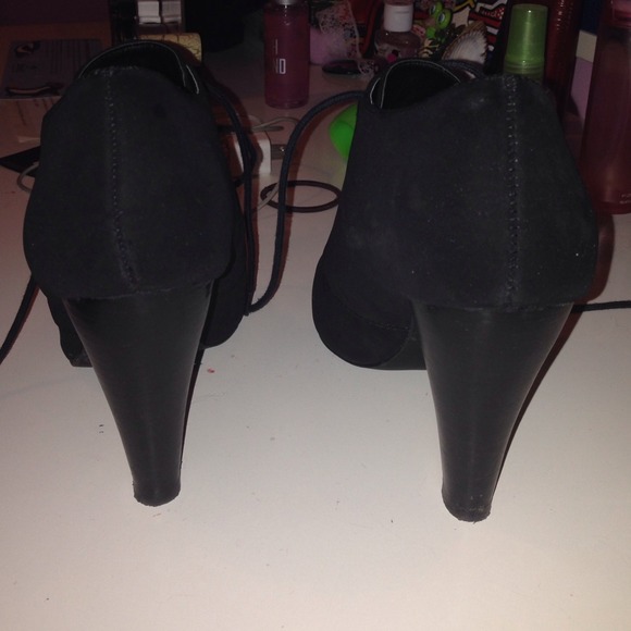 Boot heels - Picture 3 of 4