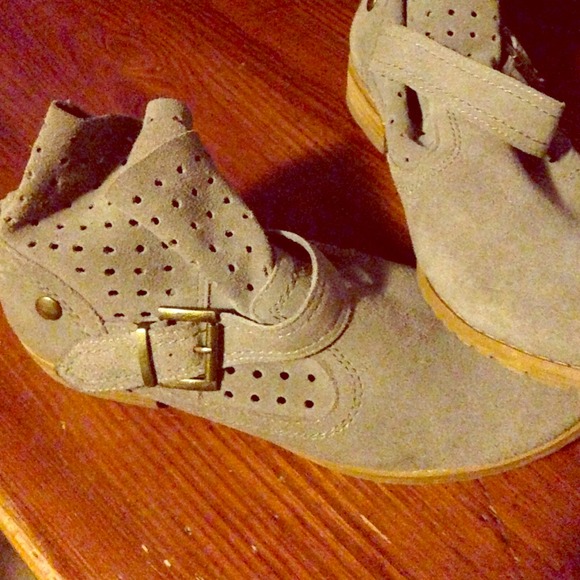 Boots - Cowgirl low tops
