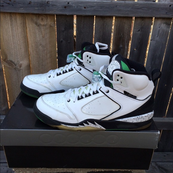 Nike Other - Jordan 60+ Boston Celtics