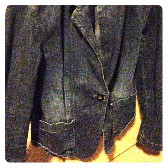Jackets & Blazers - Jacket