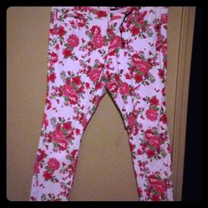 Rose pattern pants