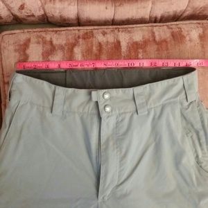 Burton women's snowboarding pants Medium