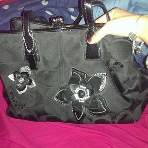 Cute Black Coach Purse Matching Wallet