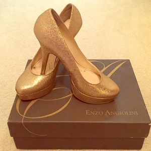 Enzo Angiolini Light Gold Pumps
