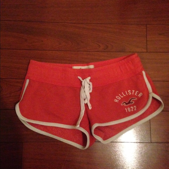 Hollister shorts - Picture 3 of 4