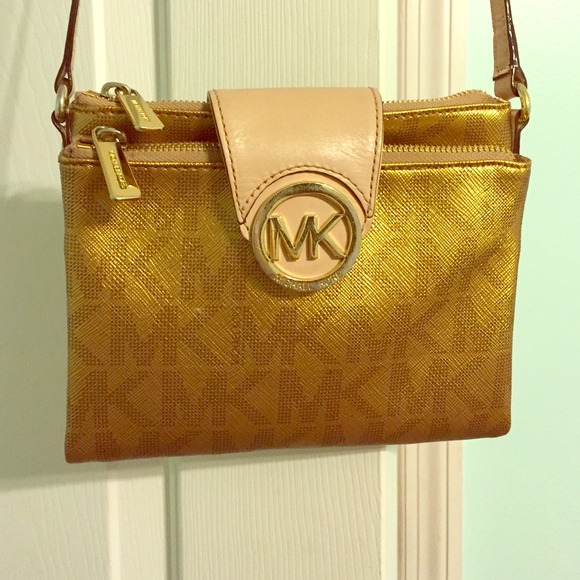MICHAEL KORS gold Fulton cross body! Like new