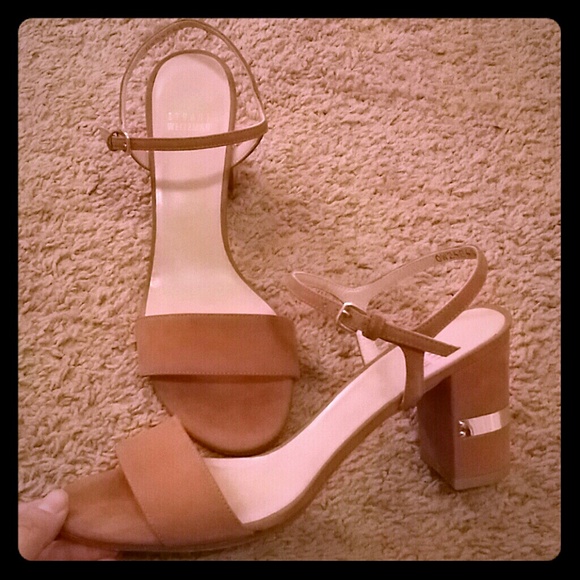 stuart weitzman nude heel sandal gold line