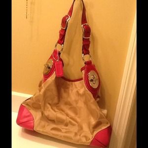 “SOLD” ‼️Reduced‼️ 👜 Authentic Coach Purse