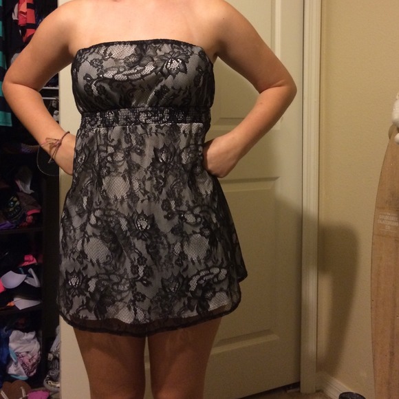 Black and white lace shirt