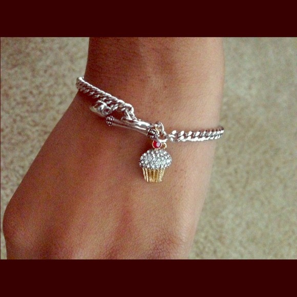 Juicy Couture cupcake bracelet