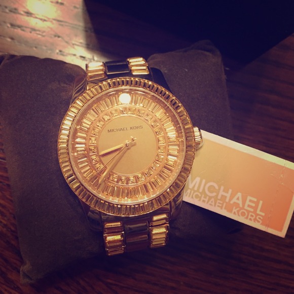 SOLD - Picture 1 of 4