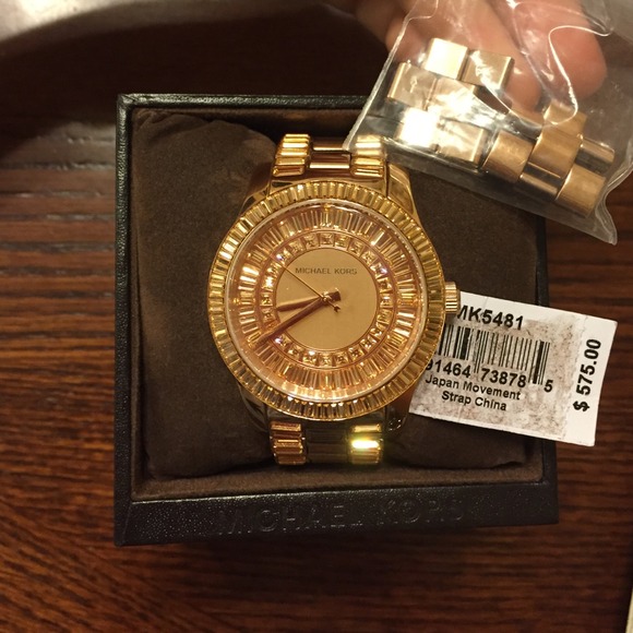 SOLD - Picture 3 of 4