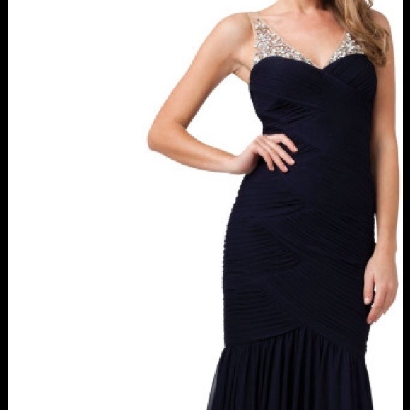 Adrianna Papell Dresses & Skirts - Beautiful Audriana Papell evening gown