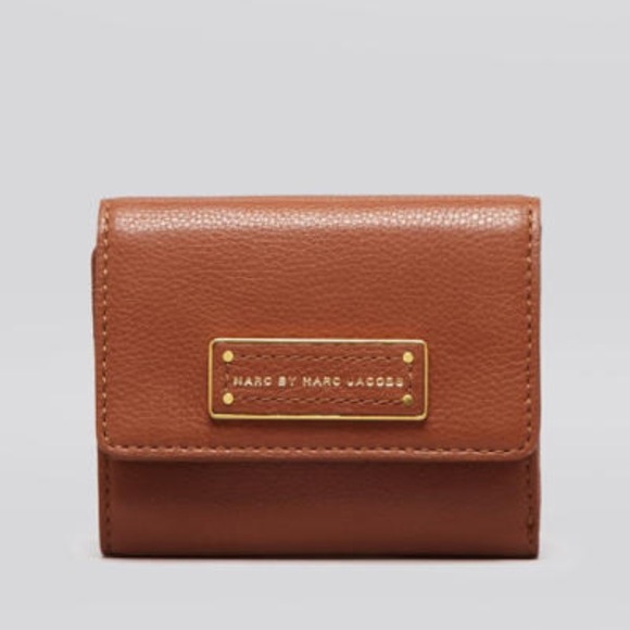Marc by Marc Jacobs Handbags - 💥FLASH SALE💥Bnwot Marc by Marc Jacobs wallet