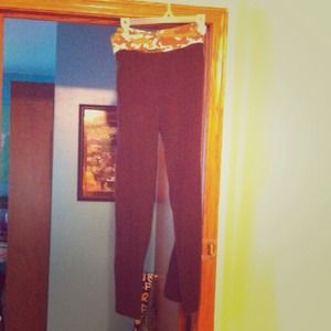 Camouflage yoga pants