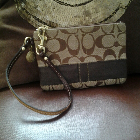 Coach wristlet