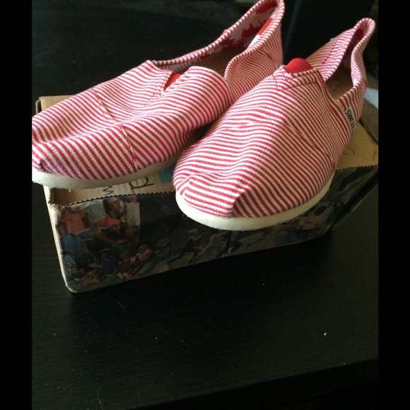 TOMS Shoes - Red and white striped women's Toms