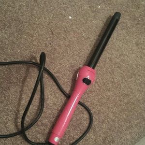 LIV SUCCESSFULLY Pink Wand Curler