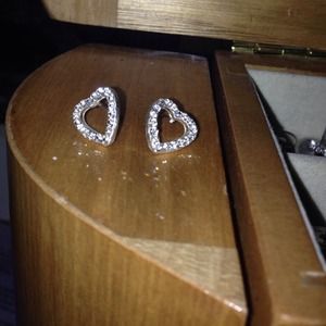 heart earrings
