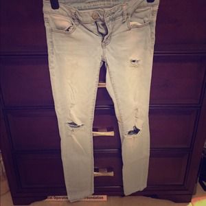 American Eagle Distressed Skinny Jeans