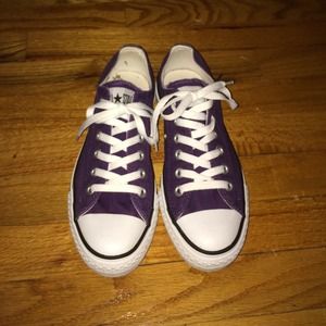 Purple lowtop converses